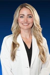 Headshot of Ashlee Paknis, PA-C