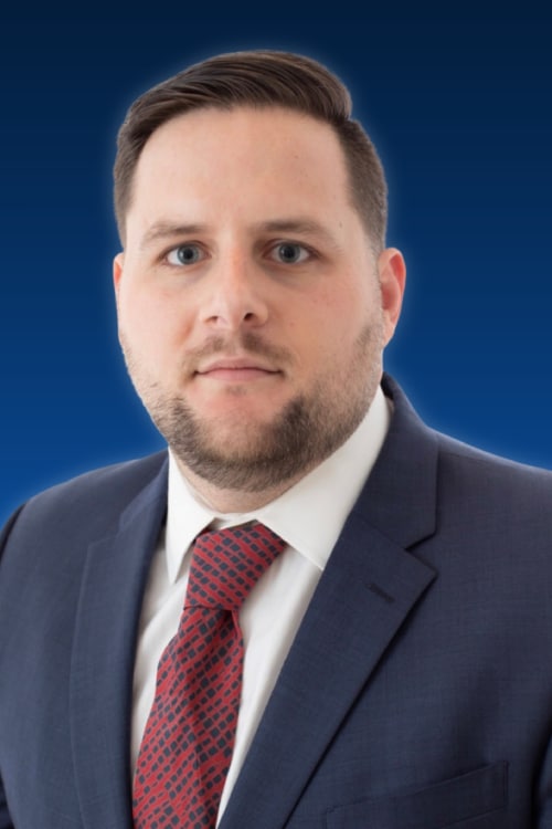 Headshot of Moises Lutwak, M.D.