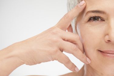 woman with wrinkles